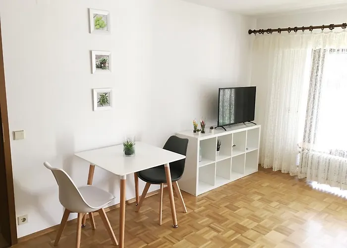 Weststadt Apartment