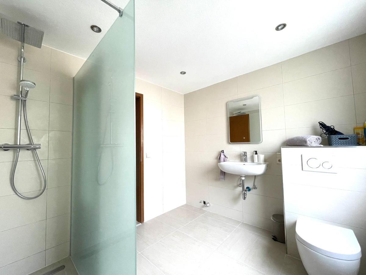 Weststadt Apartment *